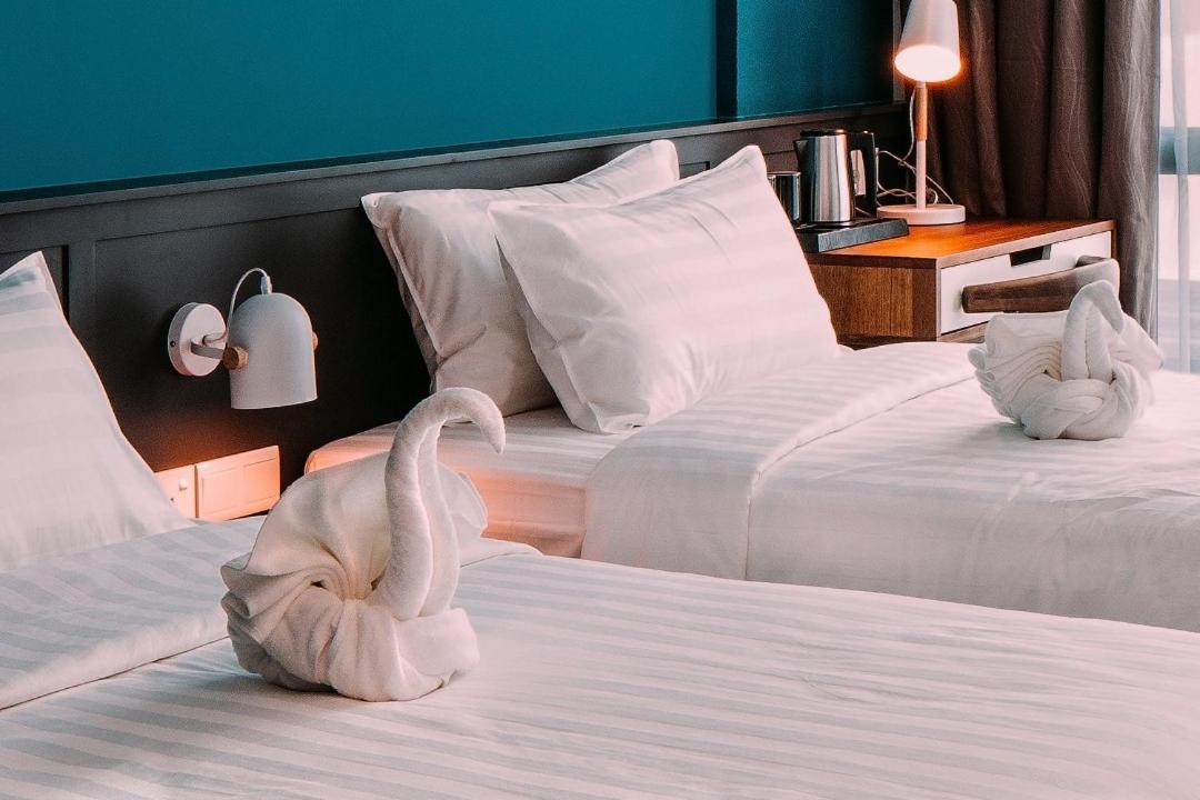 O&G Hotel Паріт-Бунтар Екстер'єр фото